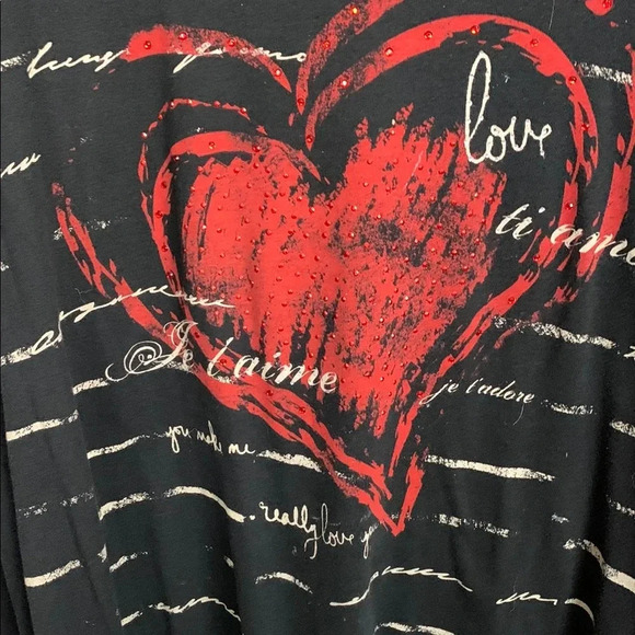 Jess & Jane 100% cotton, black w red & taupe 3/4 sleeve T-shirt w Love vibe - Picture 4 of 7